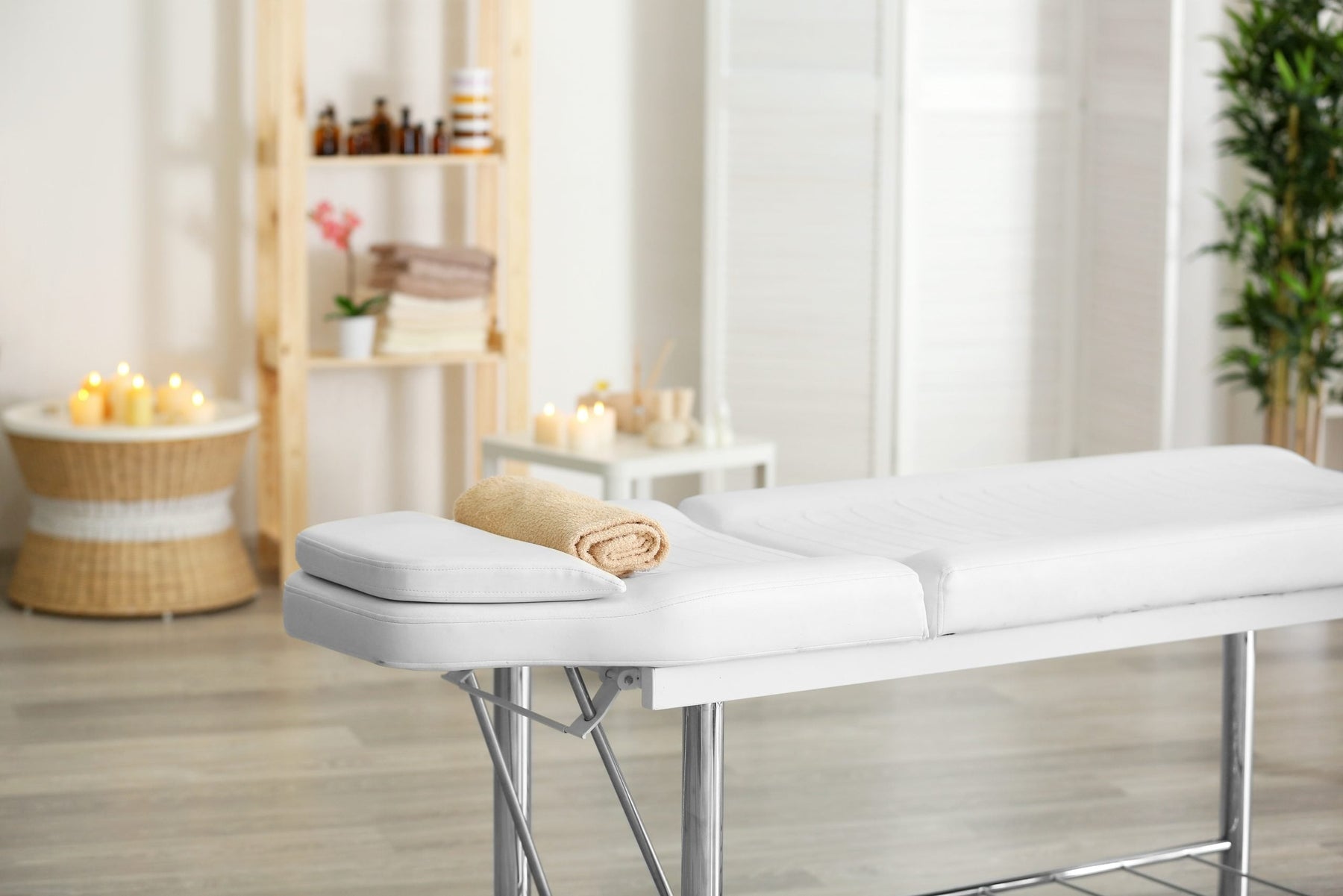 9 Essential Beauty Salon Equipment List