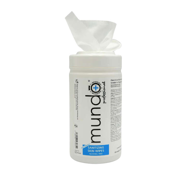 mundo sanitising skin wipes