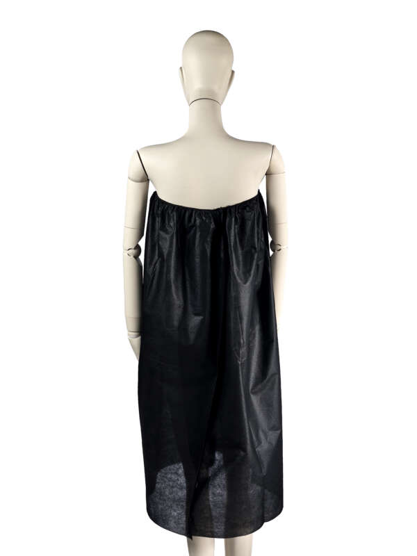 Disposable Black Sarongs - 10 Pack - Image 2