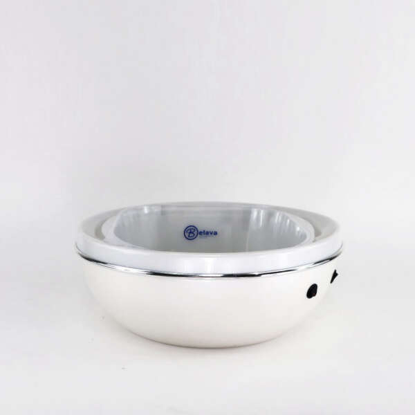 Belava Trio Foot Spa - Pearl White with Tub & 20 Liners - Image 3